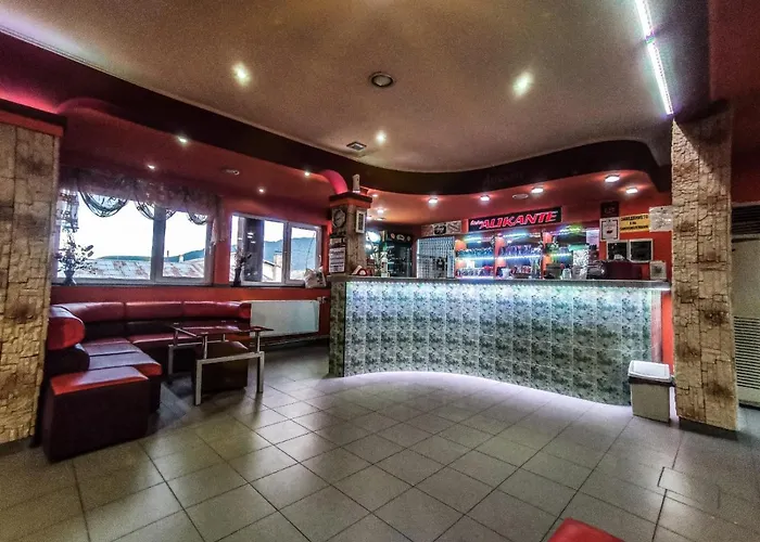 Alikante Сърница